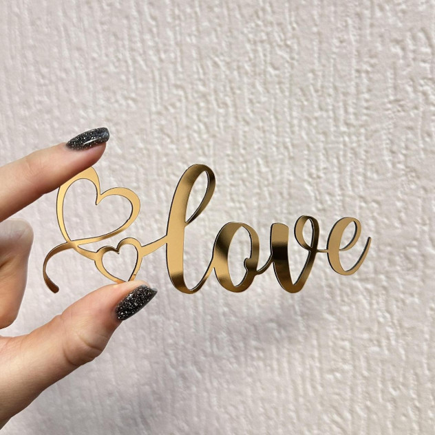 Золотий топер з полістиролу “Love”
