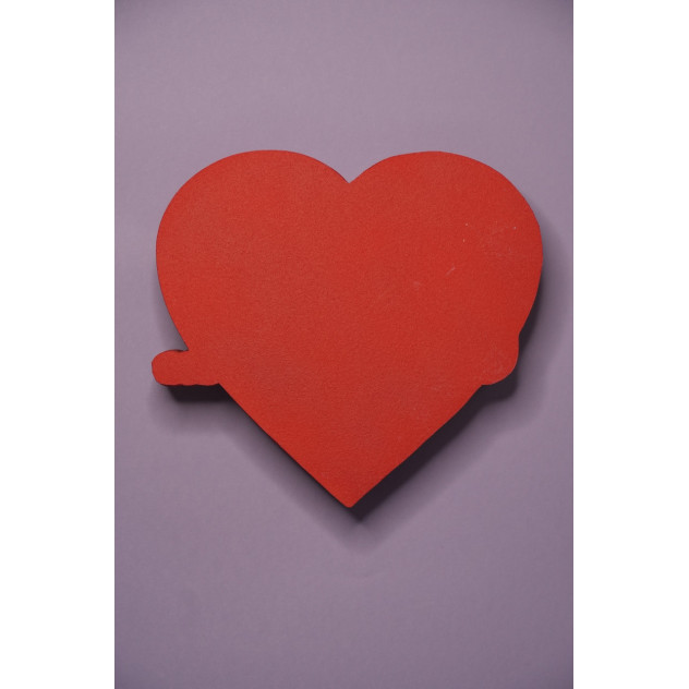 Пінобокс Серце червоне Love is