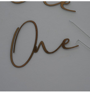 Топпер з картону One золото